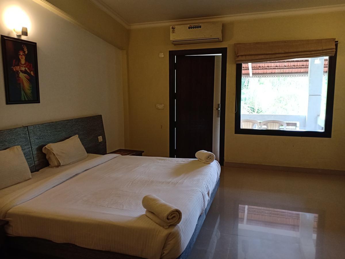 Mystica Resort Лонавала Номер фото